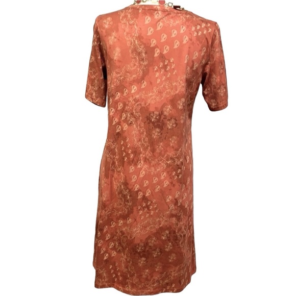 Logo Pocket Tee Shirt Floral Paisley Dress - Picture 4 of 5